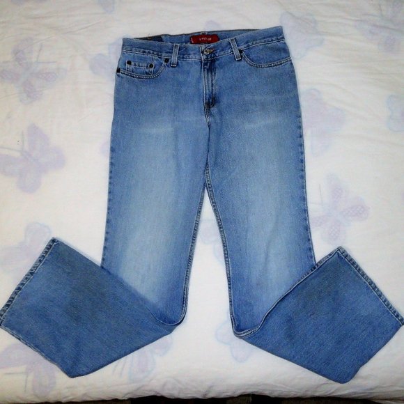 Levi's Denim - Levis 518 Jeans Low Boot Cut Last Chance Sale!